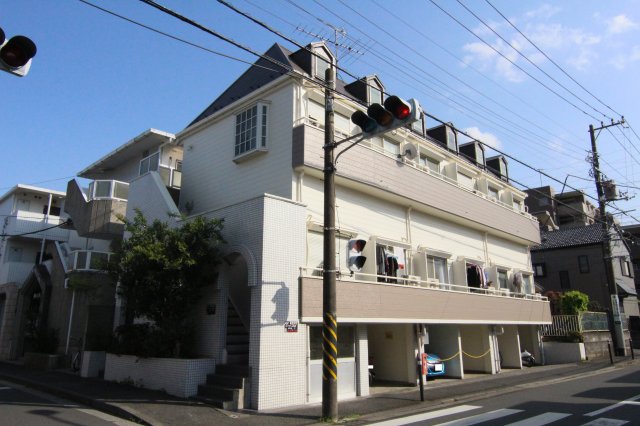 建物外観　ロフト完備♪