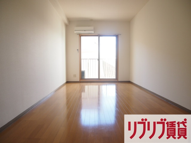 ベラジオIIの居間写真