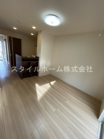 居室・リビング　別部屋写真です。