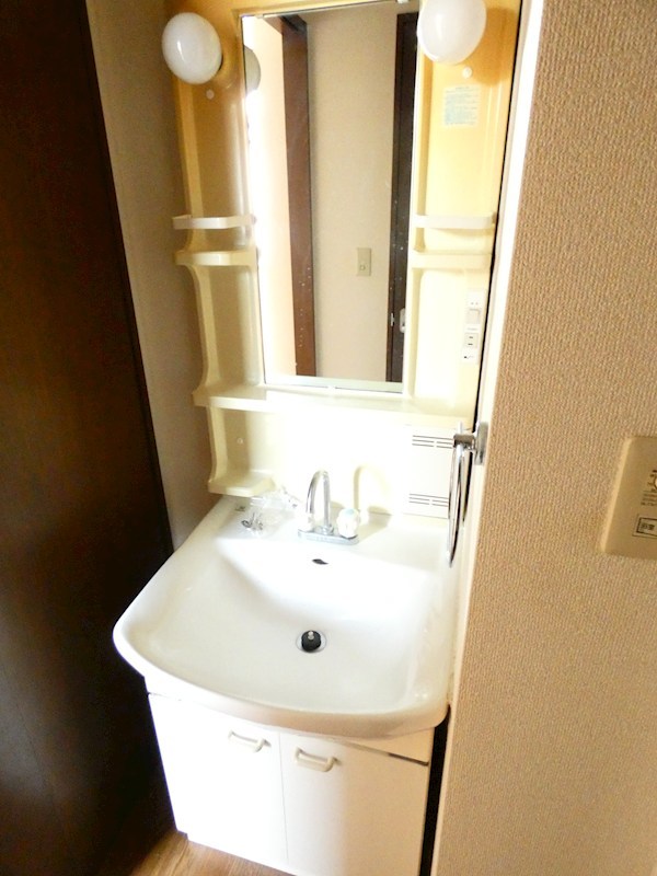 洗面設備　※参考写真