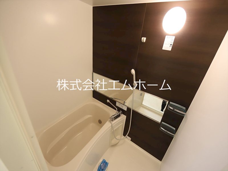 バス・シャワールーム　バスルーム　追い焚き機能付き