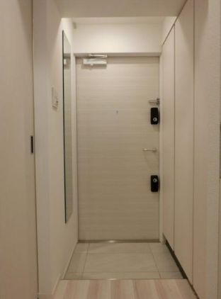 ZOOM大塚の玄関写真