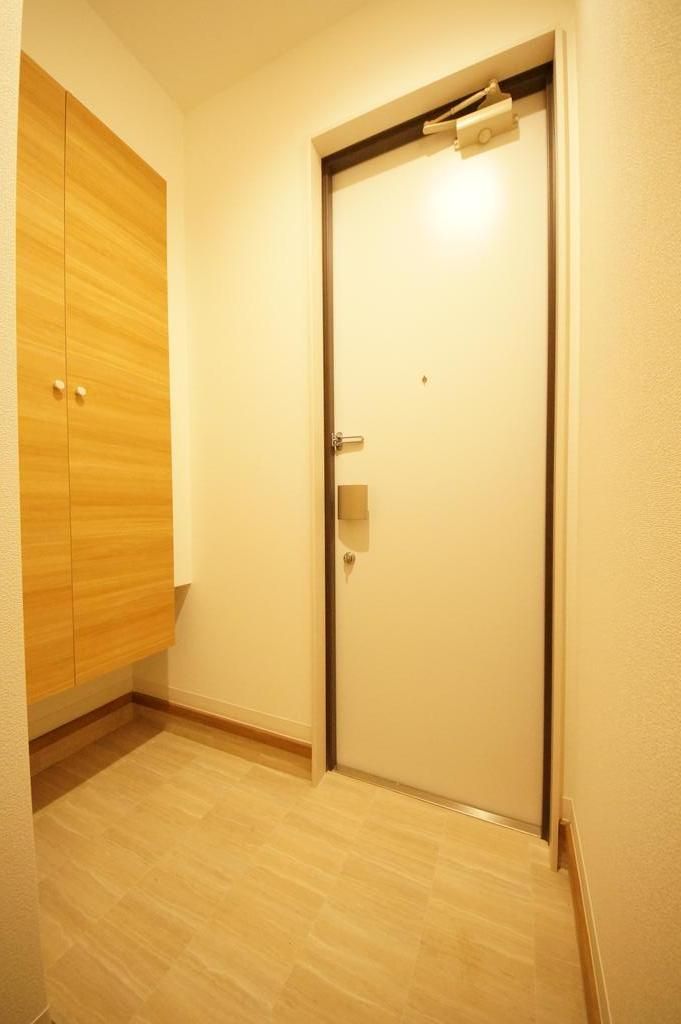 CITY COURT 四谷坂町の玄関写真