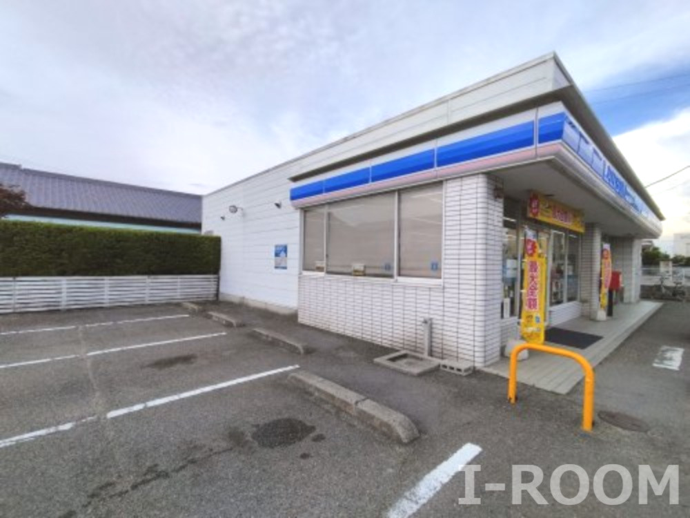 コンビニ　ローソン 松山垣生店（コンビニ）まで512m