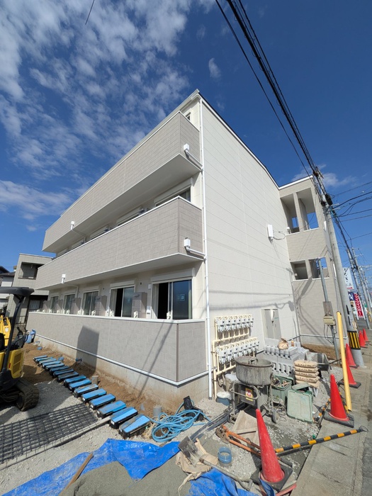建物外観　建築中