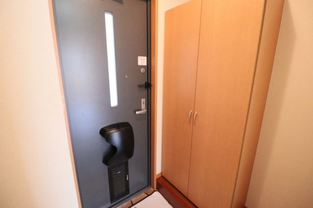 シャルマンの玄関写真