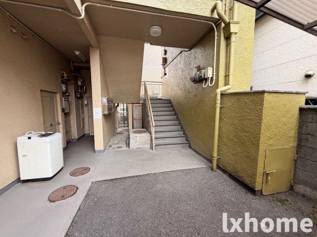 ナンノ第8号館の外観写真