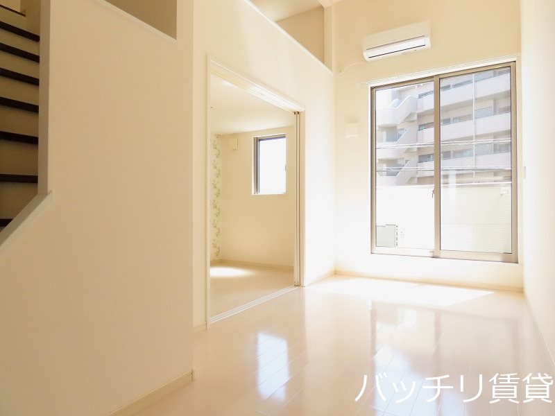 居室・リビング　画像は同シリーズタイプの為、参考写真になります。