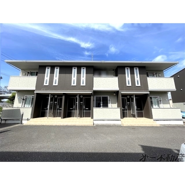 エントランス　建物外観