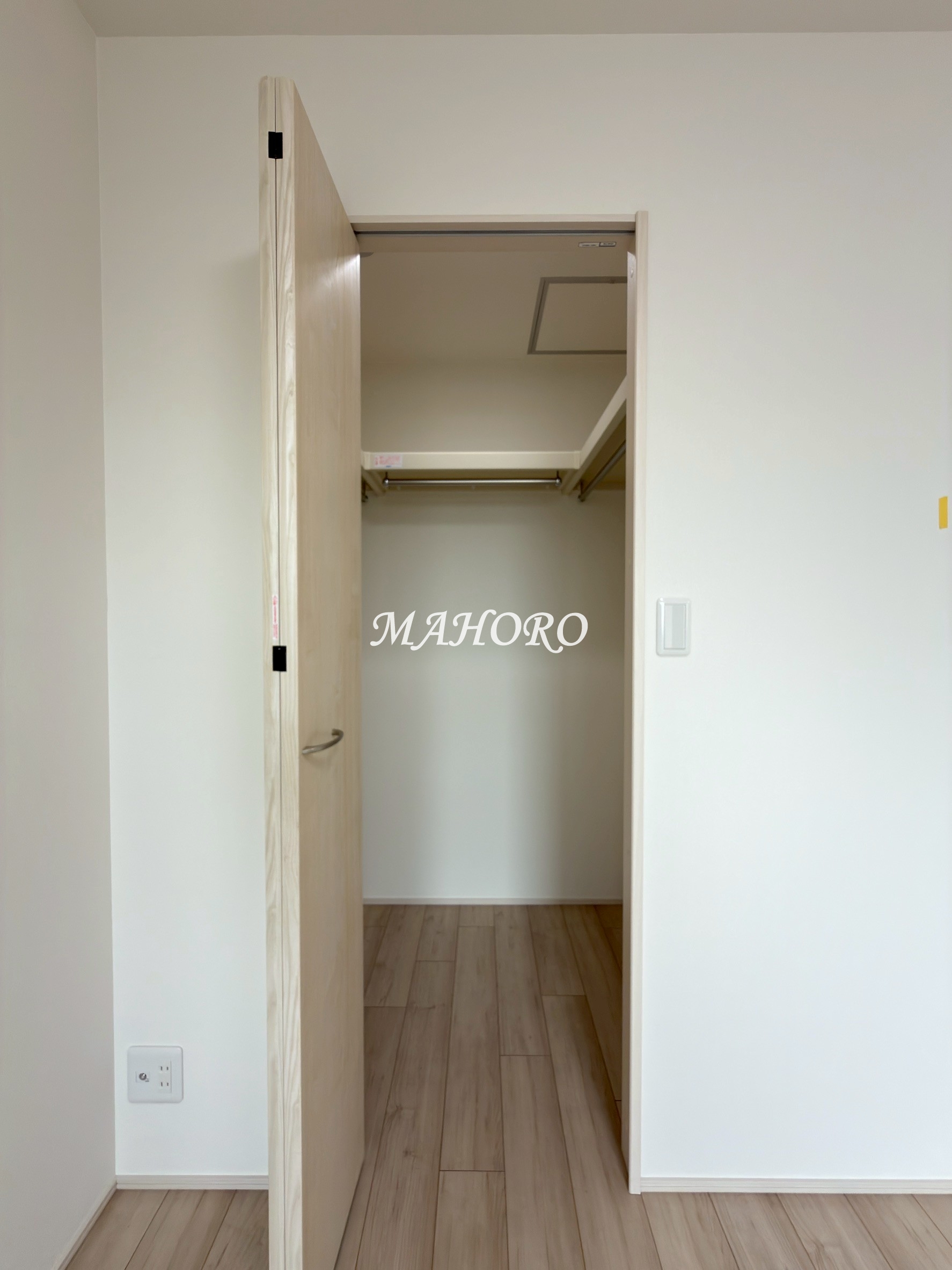 収納　同施工物件の写真の為、実際の写真とは異なります。