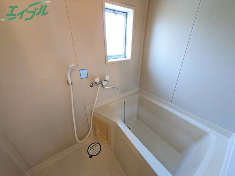 バス・シャワールーム　別部屋参考写真
