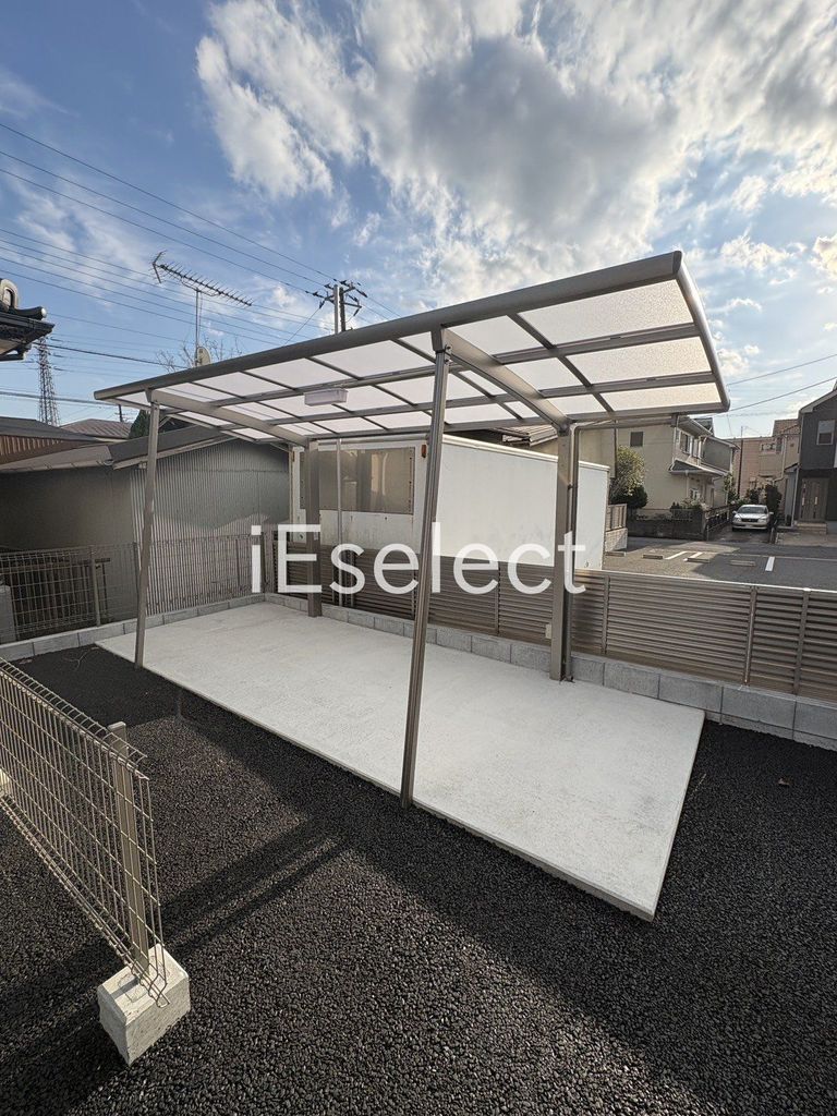 その他部屋・スペース　屋根付きの駐輪場