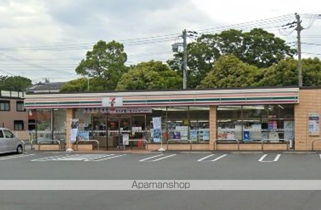 コンビニ　セブンイレブン（コンビニ）まで849m