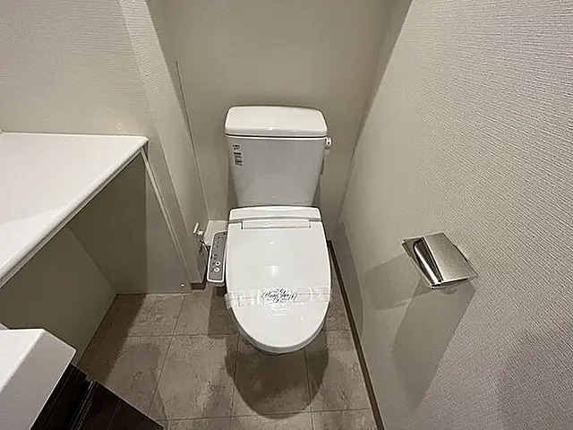 トイレ　1K別タイプ参考写真
