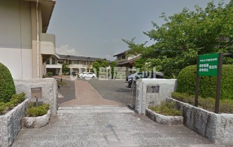 高校・高専　私立中村女子高校専攻科（高校・高専）まで658m
