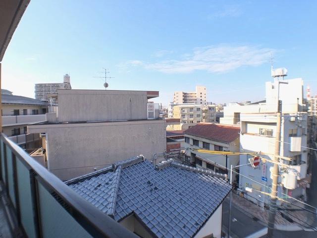 眺望　カーテン開けっ放しでもこの眺望！