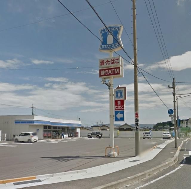 コンビニ　ローソン高松中山町（コンビニ）まで216m