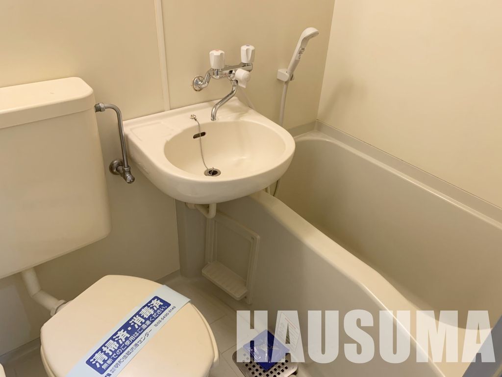 バス・シャワールーム　※他号室写真使用