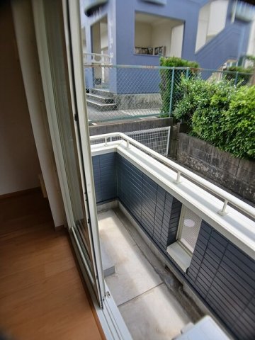 バルコニー　バルコニー付きです