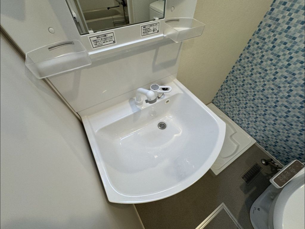 洗面設備　同施工会社の参考写真