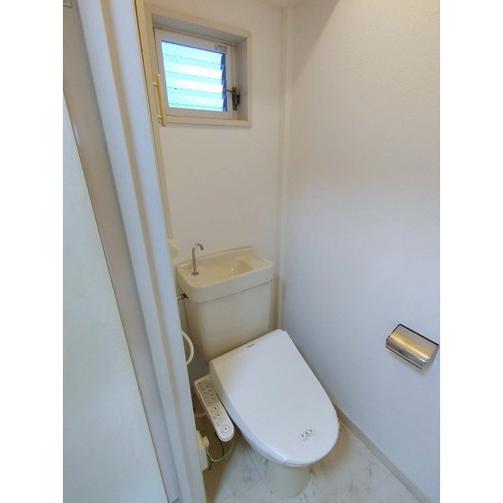 コンフォルト図景S棟のトイレ写真