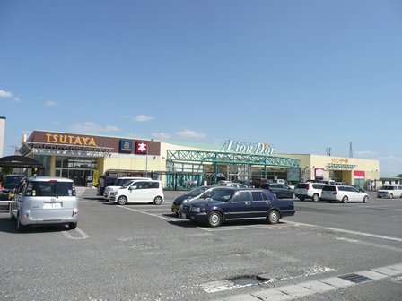 レンタルビデオ　TSUTAYA矢吹店（レンタルビデオ）まで650m