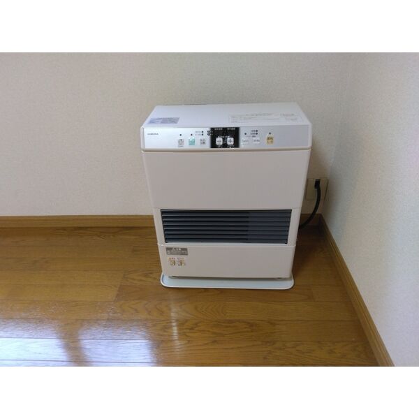 その他設備　灯油ストーブ