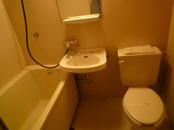 トイレ　別室の写真を使用しております。実際のお部屋とは異なる場合がご