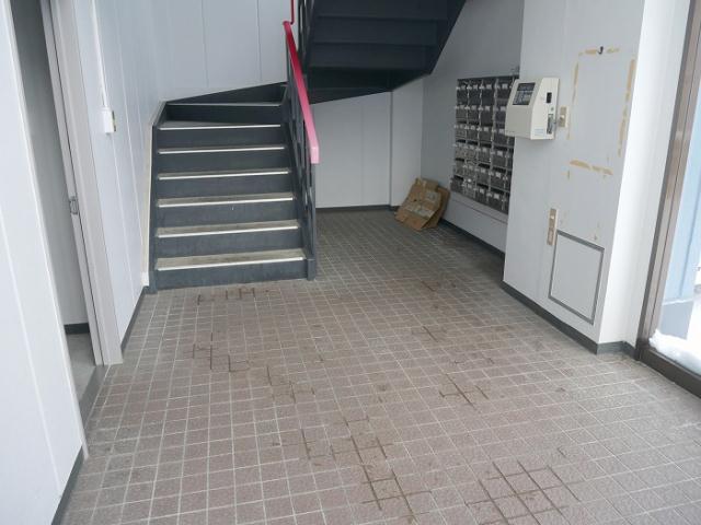 エントランス　駐車場