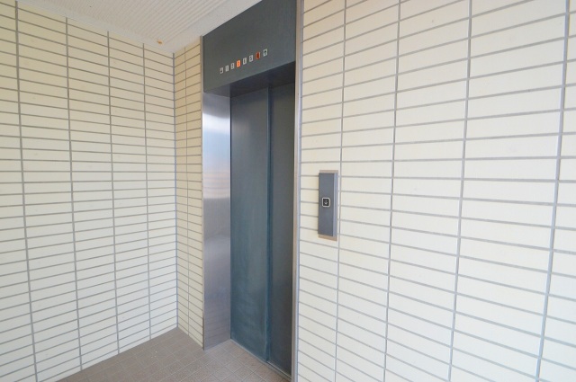 スーパー　マックスバリュ矢野店（スーパー）まで381m