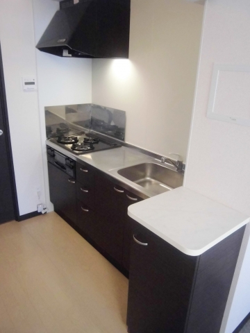 キッチン　３口ガスコンログリル付き！