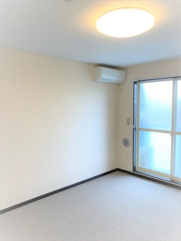 その他　1階はフローリング