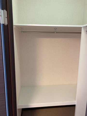 収納　ウォークインクローゼット