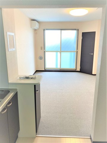 居室・リビング　1階はフローリング