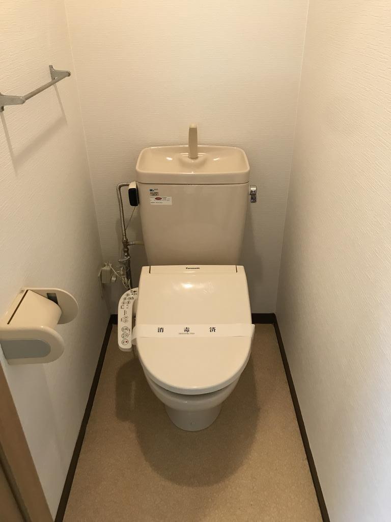 八木山香澄ビルのトイレ写真