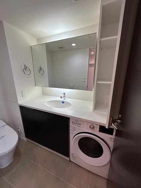 洗面設備　※同タイプのお部屋の写真です。※同タイプのお部屋の写真です。