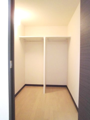 収納　ウォークインクローゼット有り、たくさん収納できます。