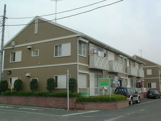 加須市花崎のアパートの建物外観