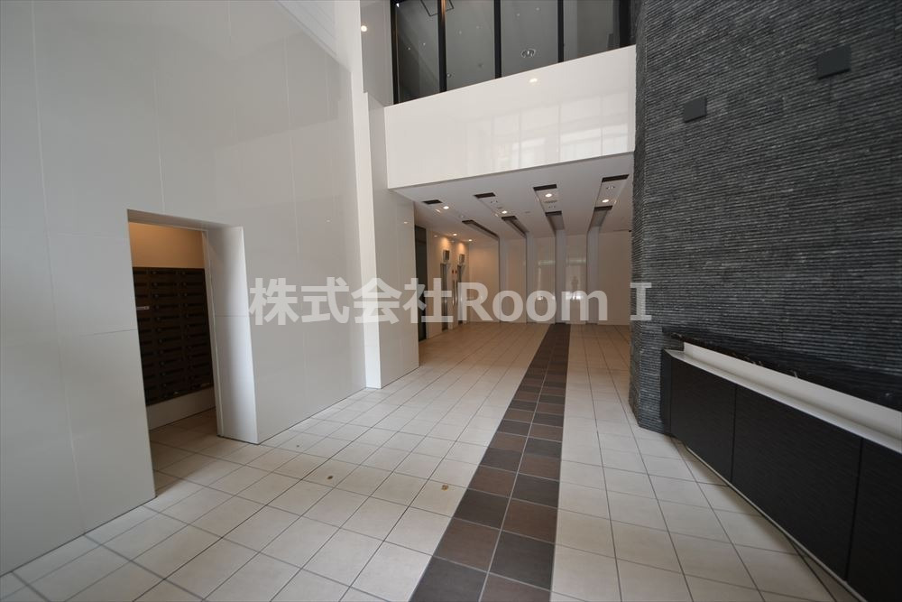 ロビー　落ち着いたロビーです