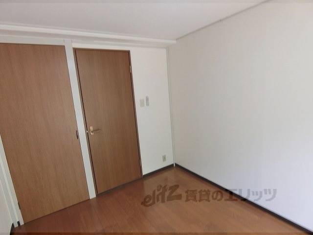 居室・リビング　一人暮らしには程よい広さです。