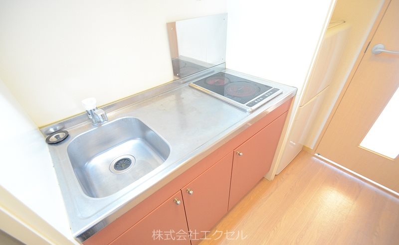 キッチン　同等タイプのイメージ写真です。