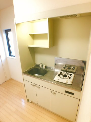 キッチン　使いやすいキッチンには1口のコンロ付き★写真は205号室の写