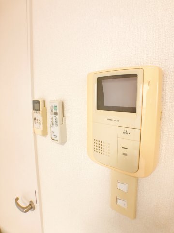 その他共有部分　安心のモニターフォン付き★写真は205号室の写真です★