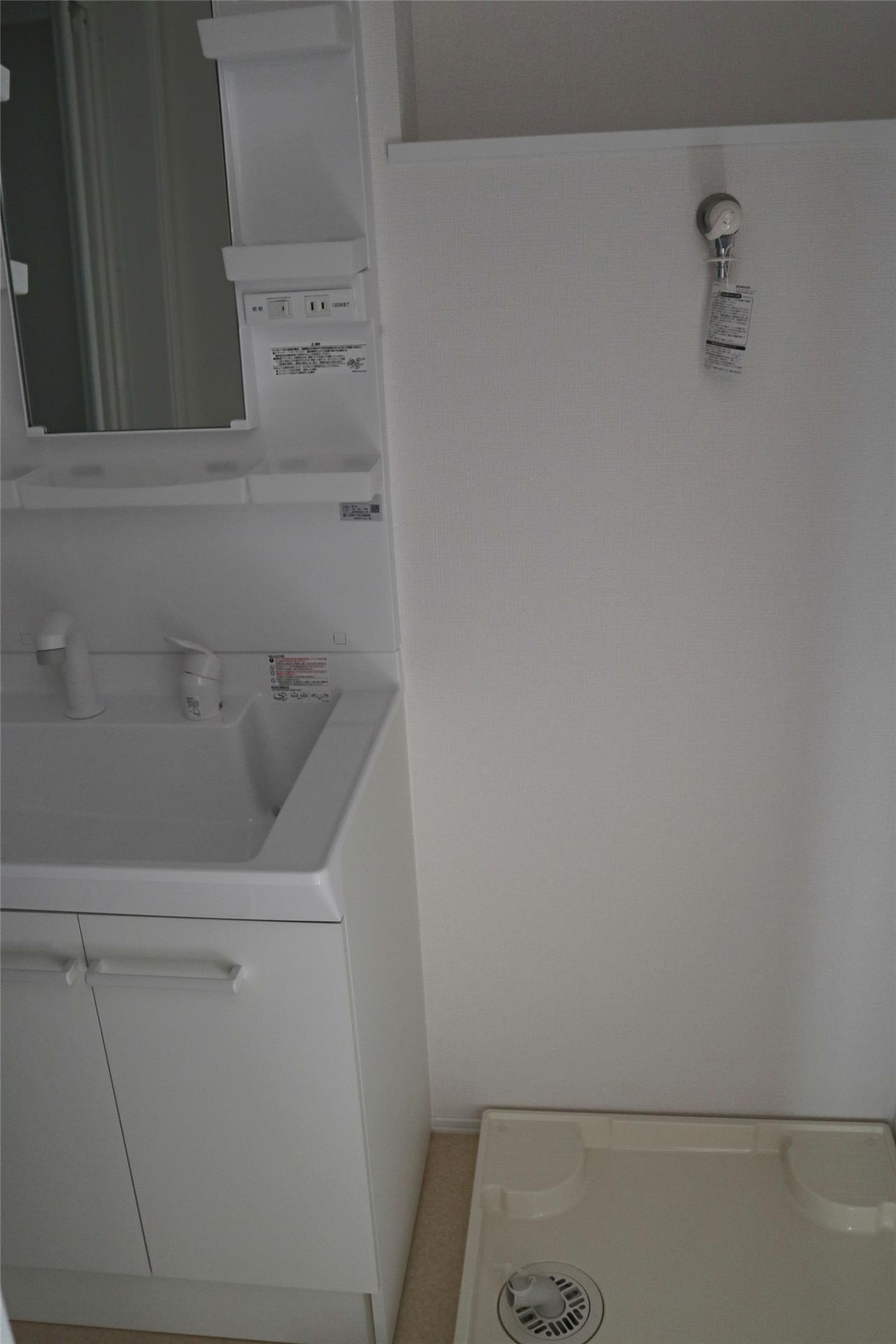 洗面設備　洗面室