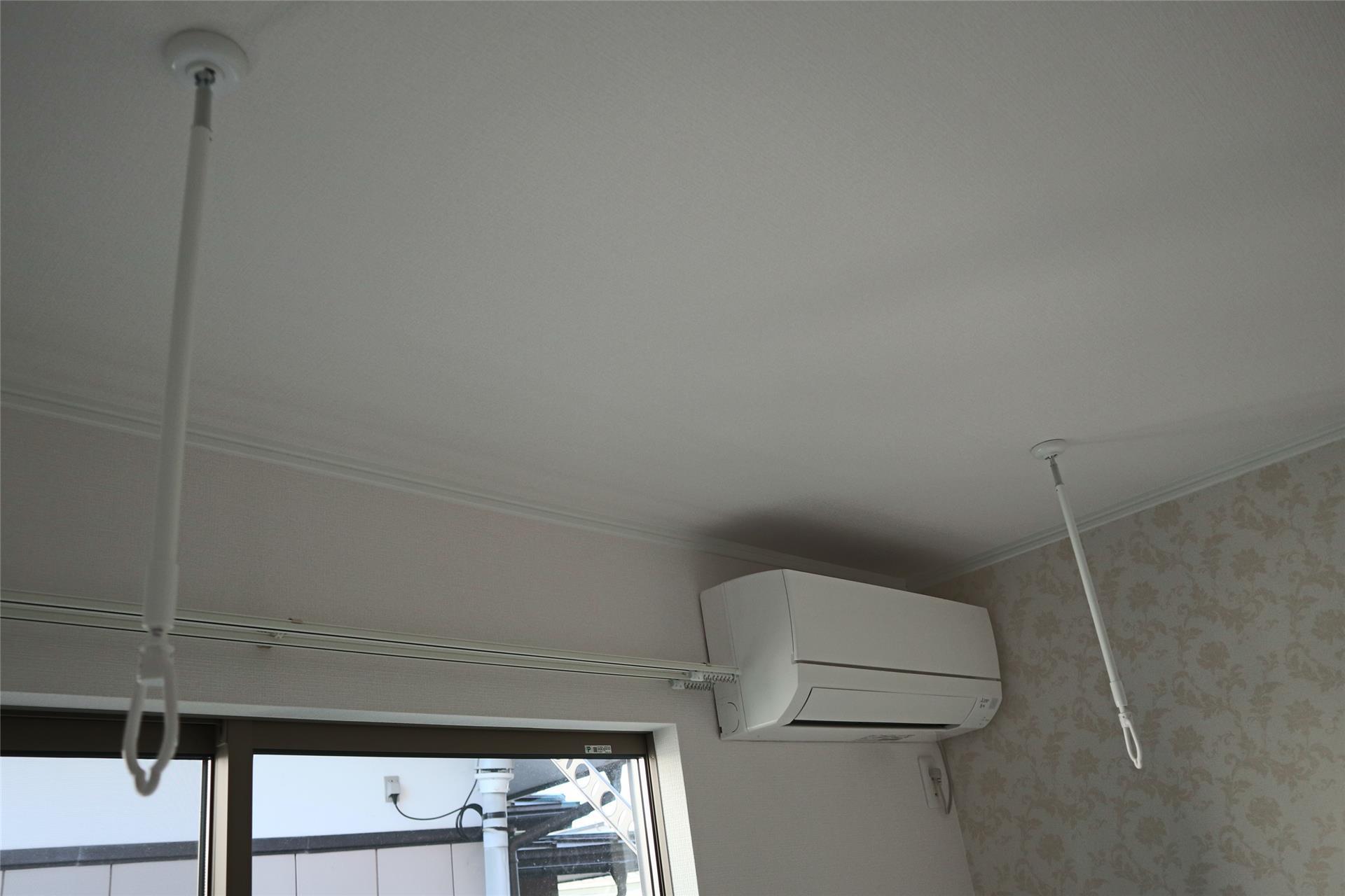 バルコニー　室内物干し