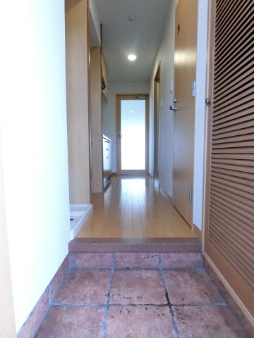 玄関　詳細は、RISUMO江坂本店→06-6155-7137まで♪
