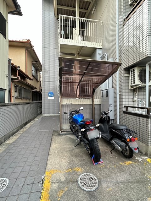 その他共有部分　バイク置場有り♪