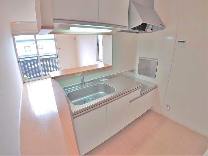 キッチン　カウンターキッチンです。