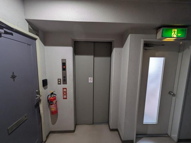 ロビー　ロビー