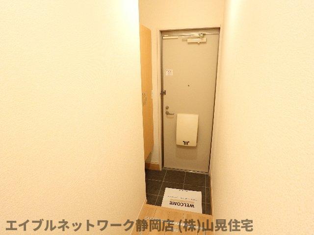 玄関　きれいな玄関です